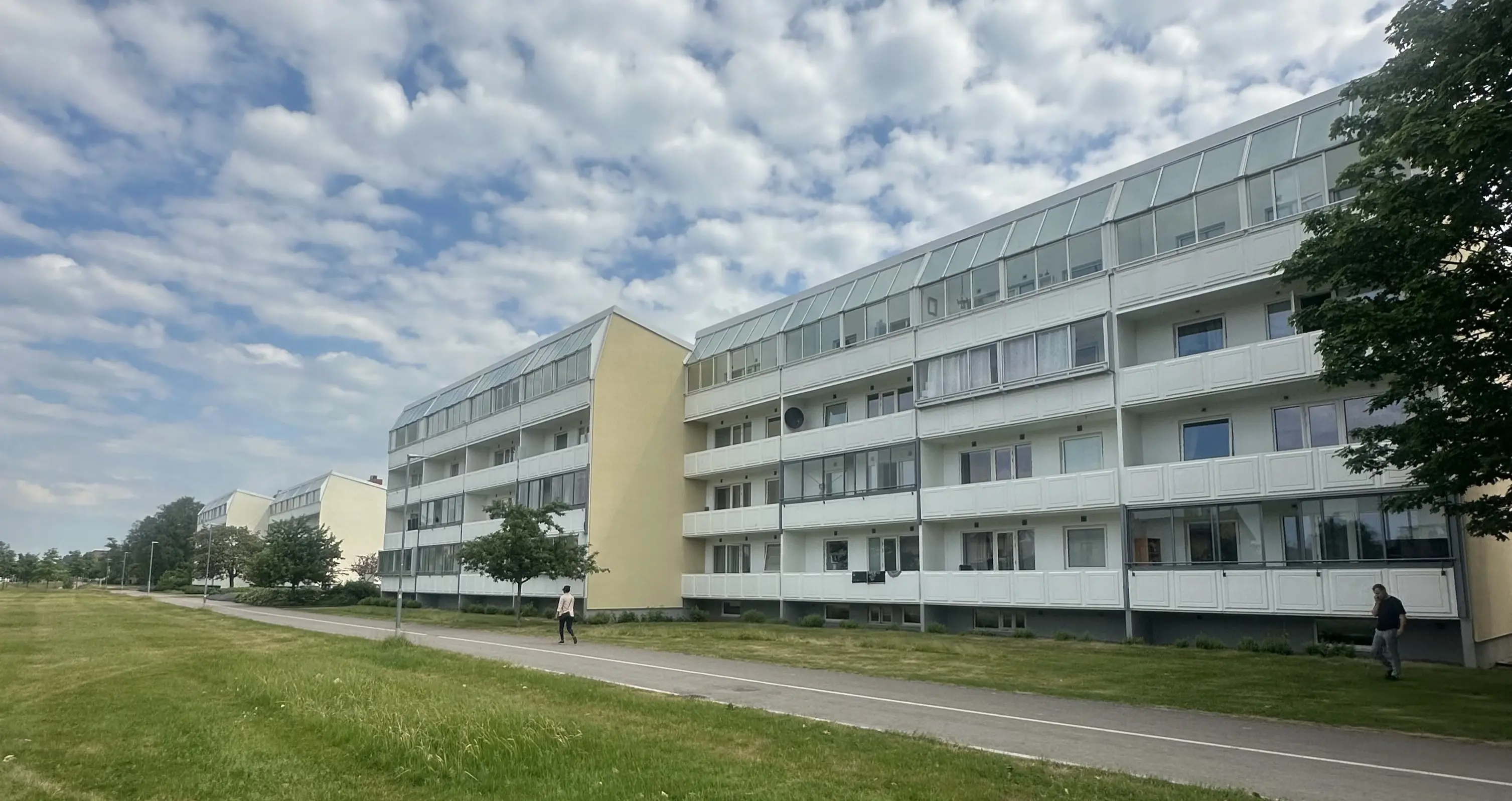 Prima Entreprenad Halmstads Fastighetsaktiebolag Lagning puts & betongväggar